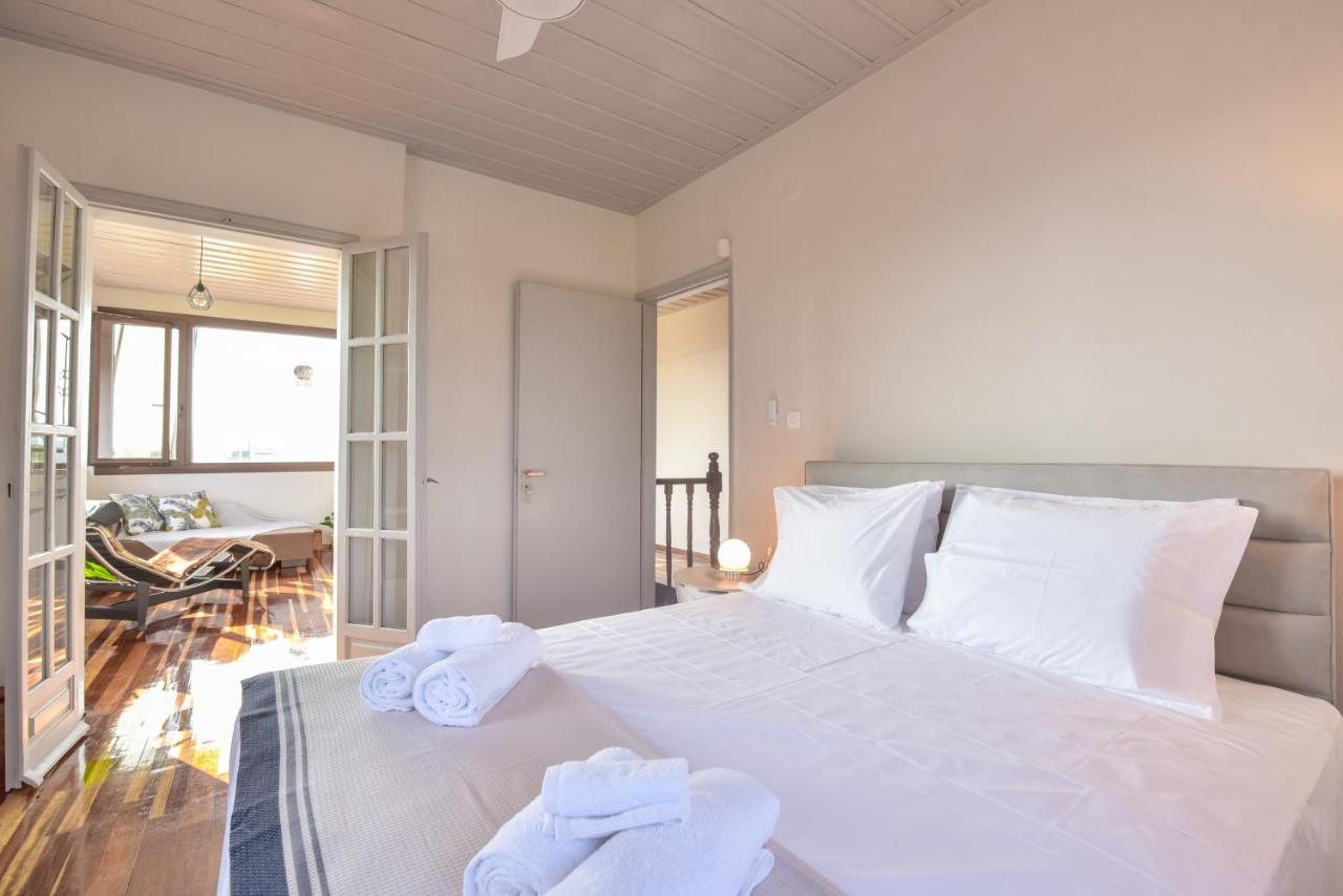 Alexandre Maison Beachfront Gialova Vacation Home Eksteriør bilde
